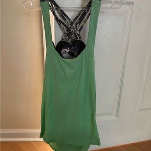 Lululemon tank top with bra